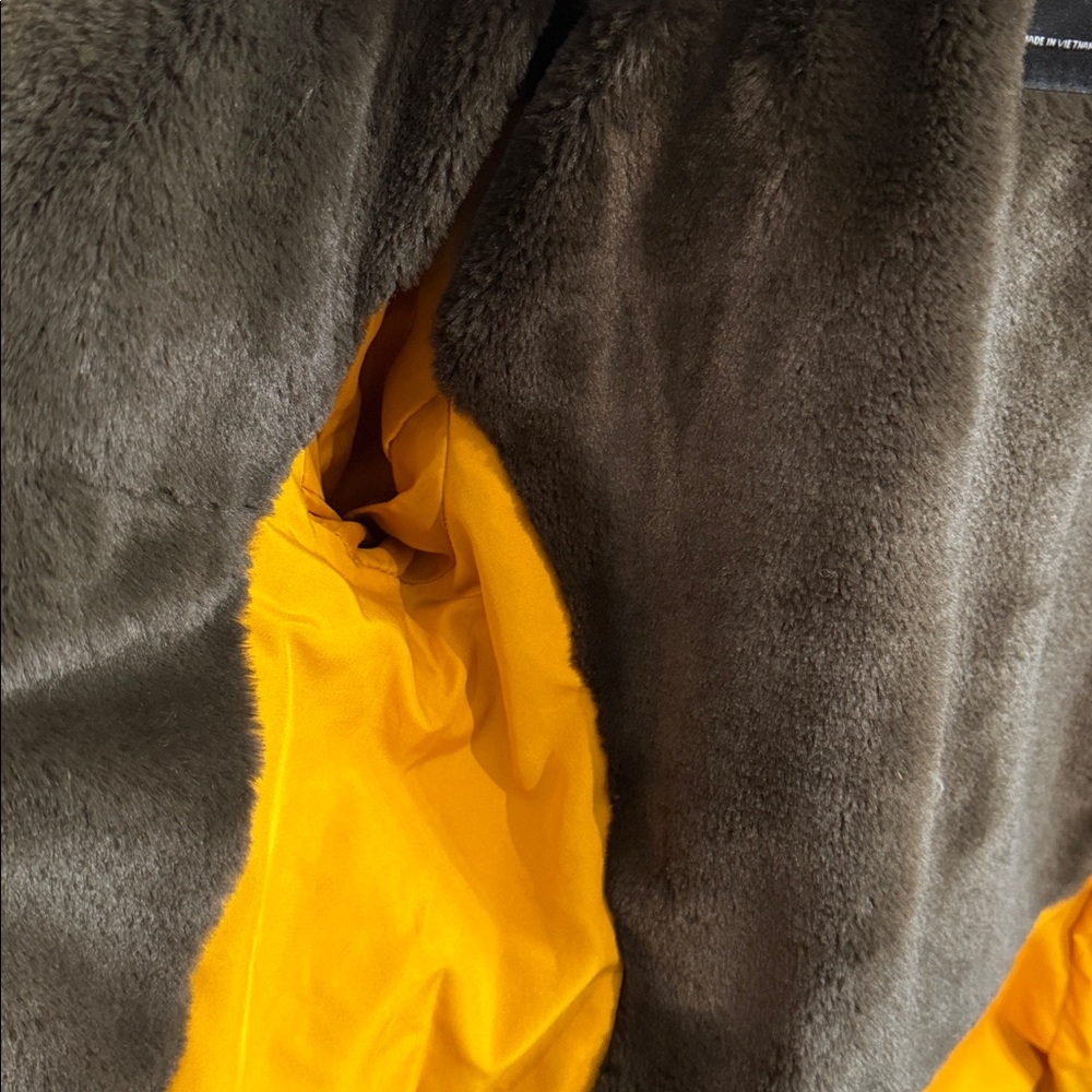 4X HP! 🌈 ZARA winter puffer coat, faux fur, removable hood mustard size sm - Picture 13 of 15